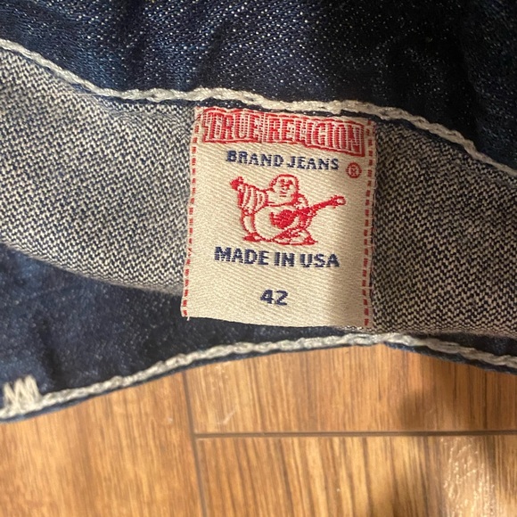 true religion - Picture 3 of 4